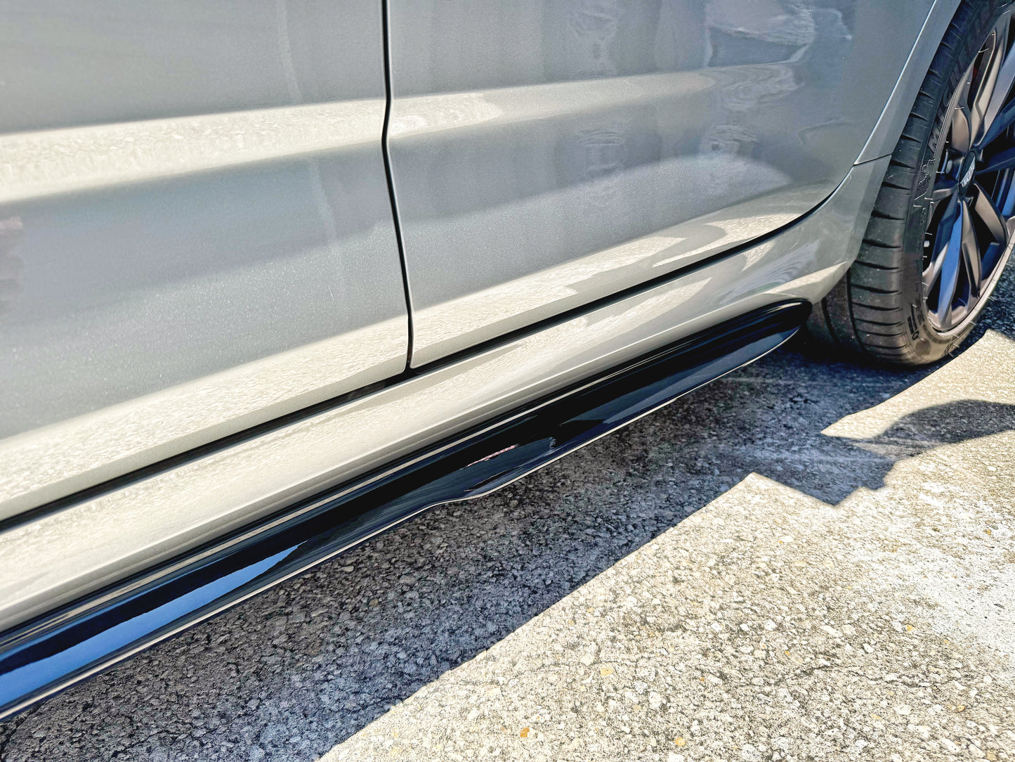 Cadillac CT4-V Blackwing CT4V CT4 Sport Spec-2 Performance Side Skirt Splitters Rocker Panels Carbon Fiber or Gloss Black Fiberglass Aero Aftermarket OEM Mods