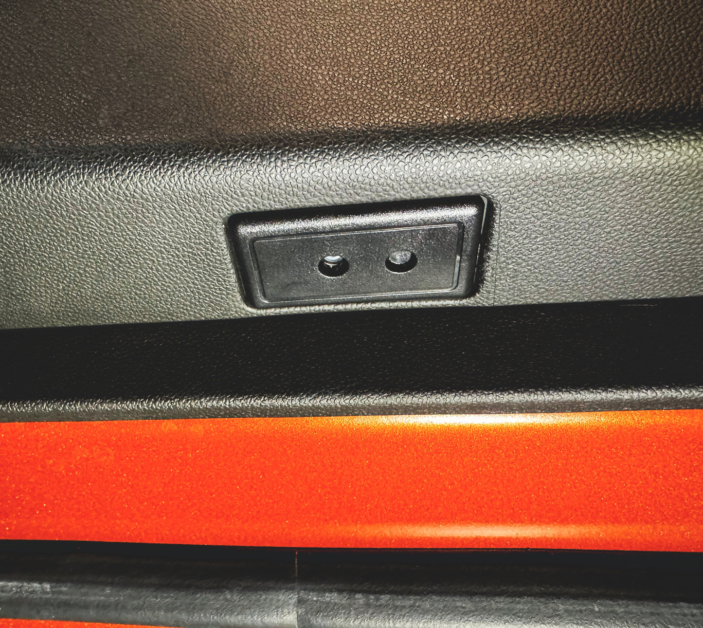 Courtesy Door Puddle Lights Monochrome "V-Series" Logo Only