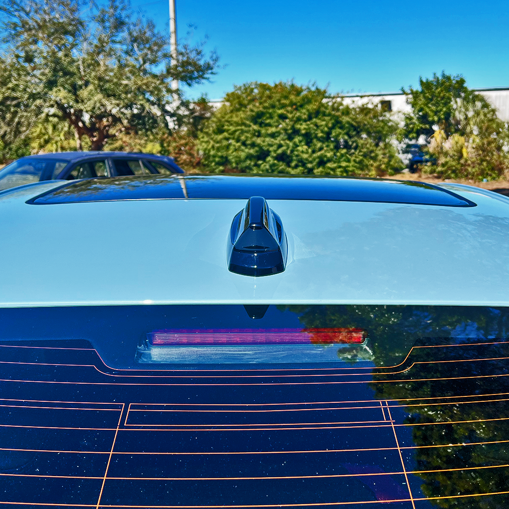 2025+ CT5 Gloss Black Shark Fin Antenna Cover