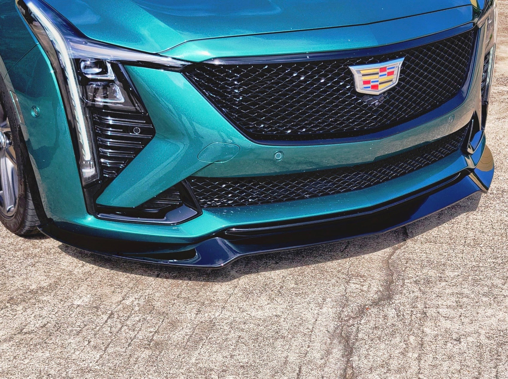 2025+ Cadillac CT5 