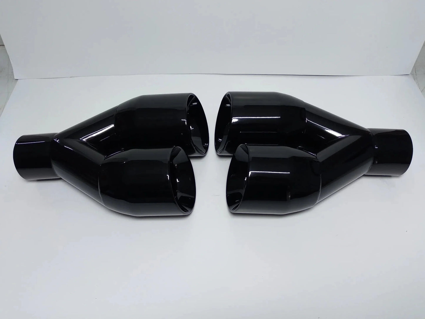 Dual Gloss Black Power Coated Staggered Slant Cut Double Wall Exhaust Tips with 3.5" O.D. and 2.5" I.D.